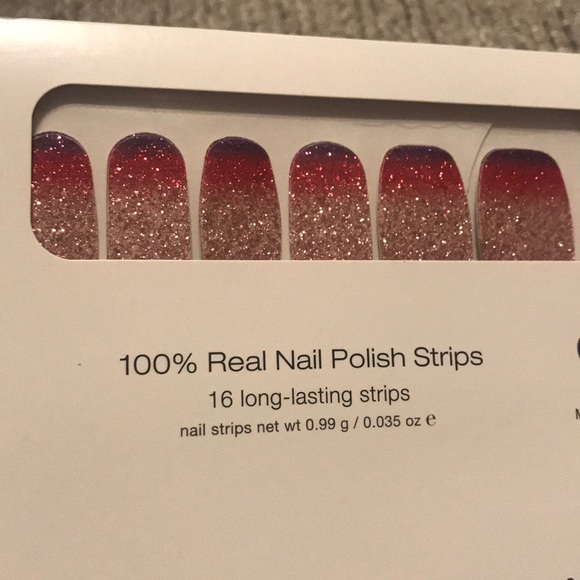 Color Street Nuclear Fuchsian - Picture 6 of 8